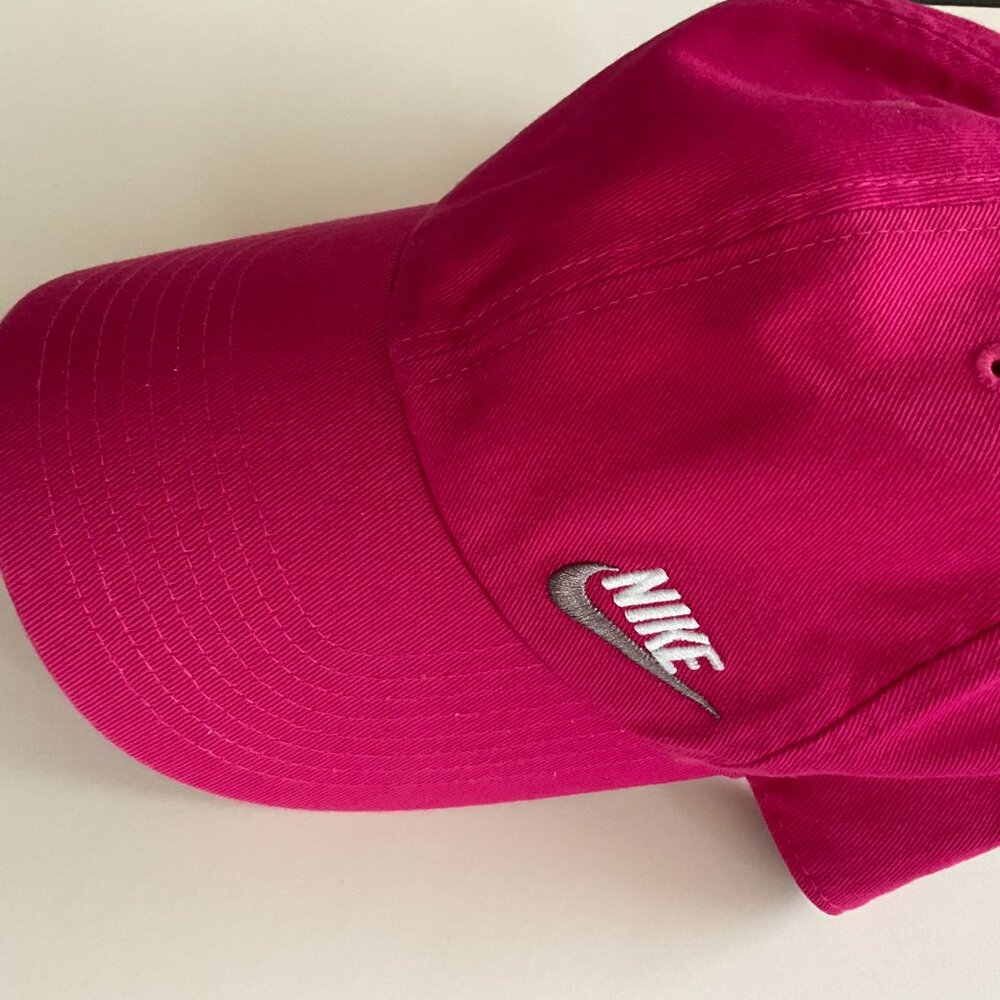 NIKE Women's Heritage 86 Hat NWOT Size OSFM - Picture 2 of 6